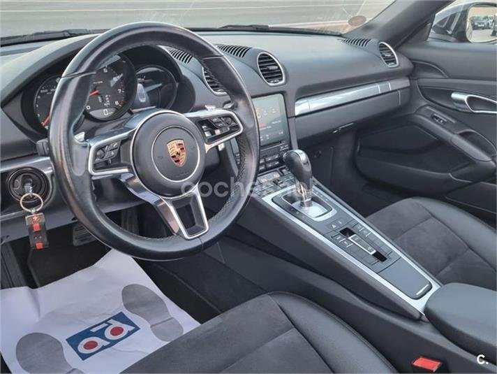 PORSCHE 718 Boxster