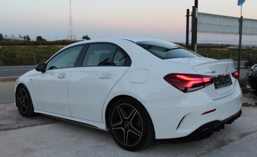 Mercedes-Benz A35 AMG A35 AMG
