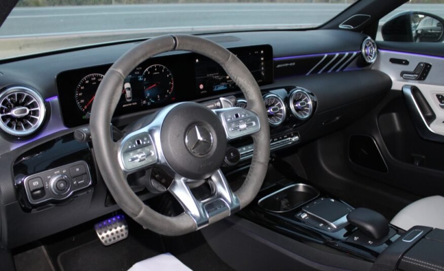 Mercedes-Benz A35 AMG A35 AMG