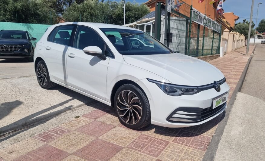 VOLKSWAGEN Golf 8 1.4 TSI Hibrid Enchufable Gasolina-Petrol