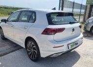 VOLKSWAGEN Golf 8 1.4 TSI Hibrid Enchufable Gasolina-Petrol