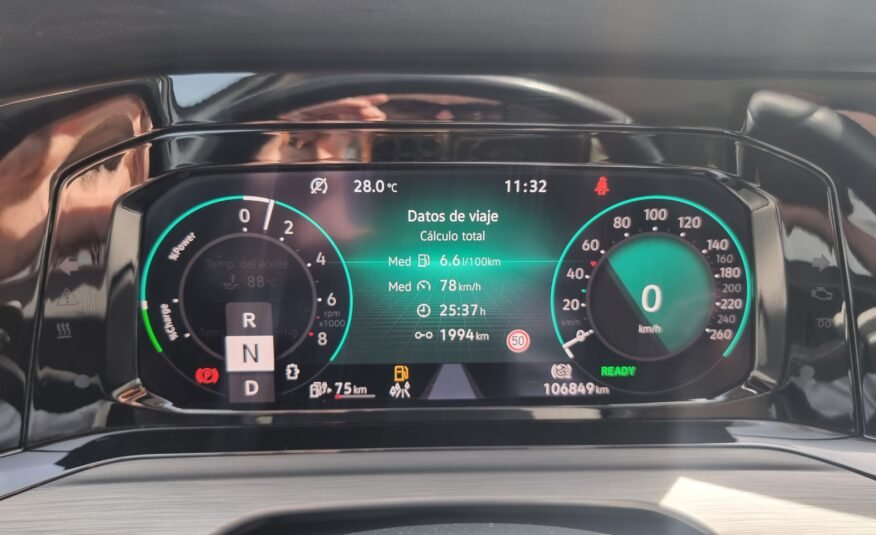 VOLKSWAGEN Golf 8 1.4 TSI Hibrid Enchufable Gasolina-Petrol