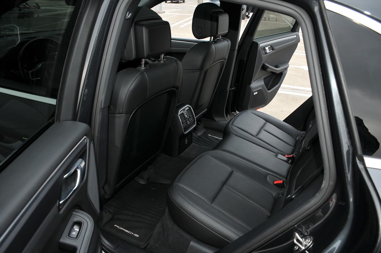 PORSCHE Macan 2.0 Gasolina-Petrol 