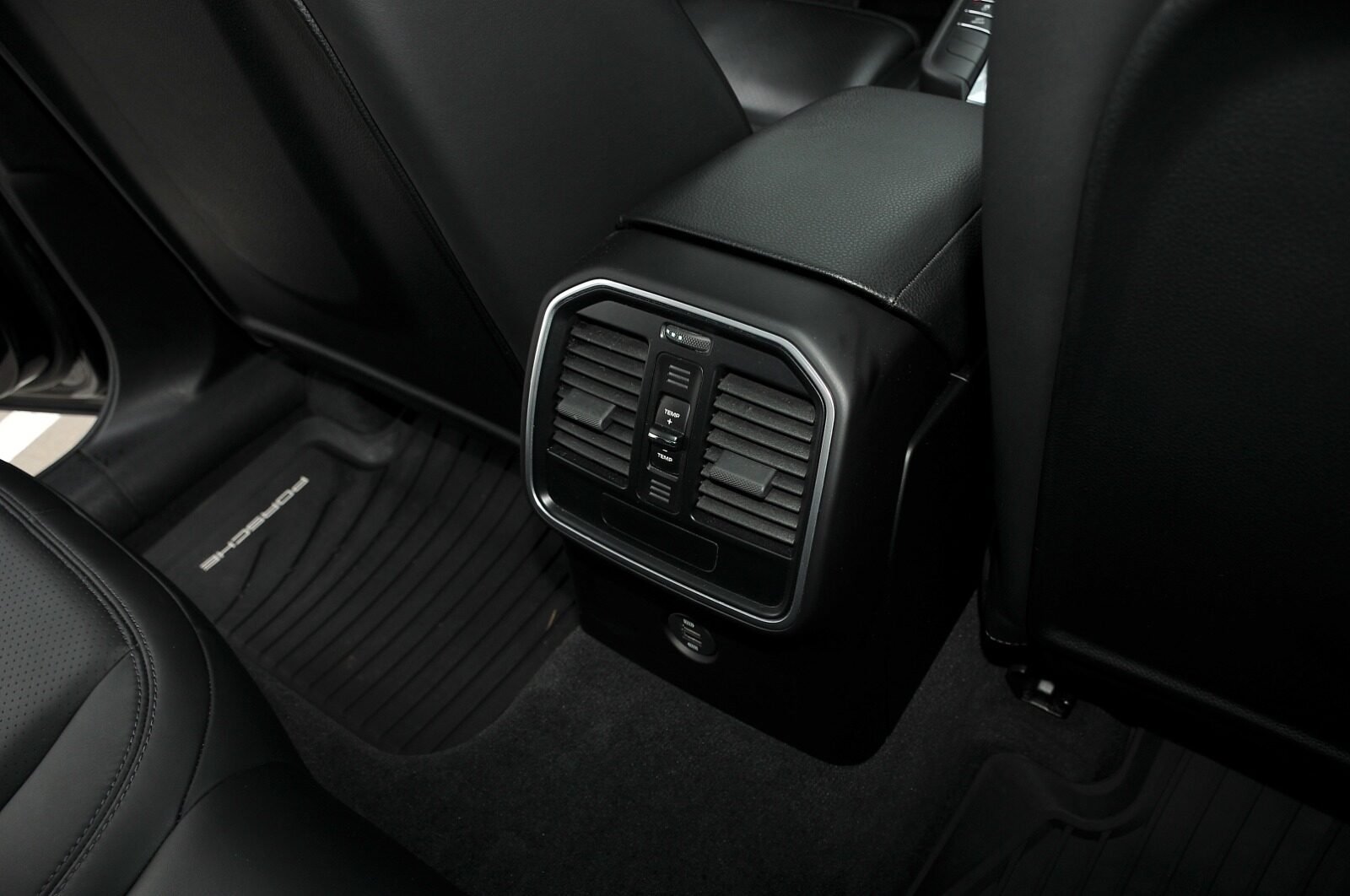 PORSCHE Macan 2.0 Gasolina-Petrol 