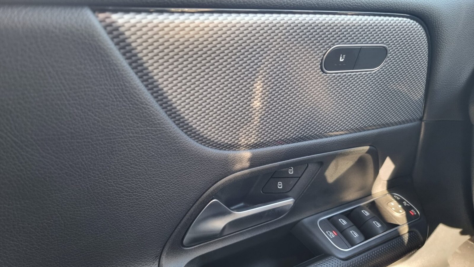 MERCEDES-BENZ GLB 2.0 Diesel