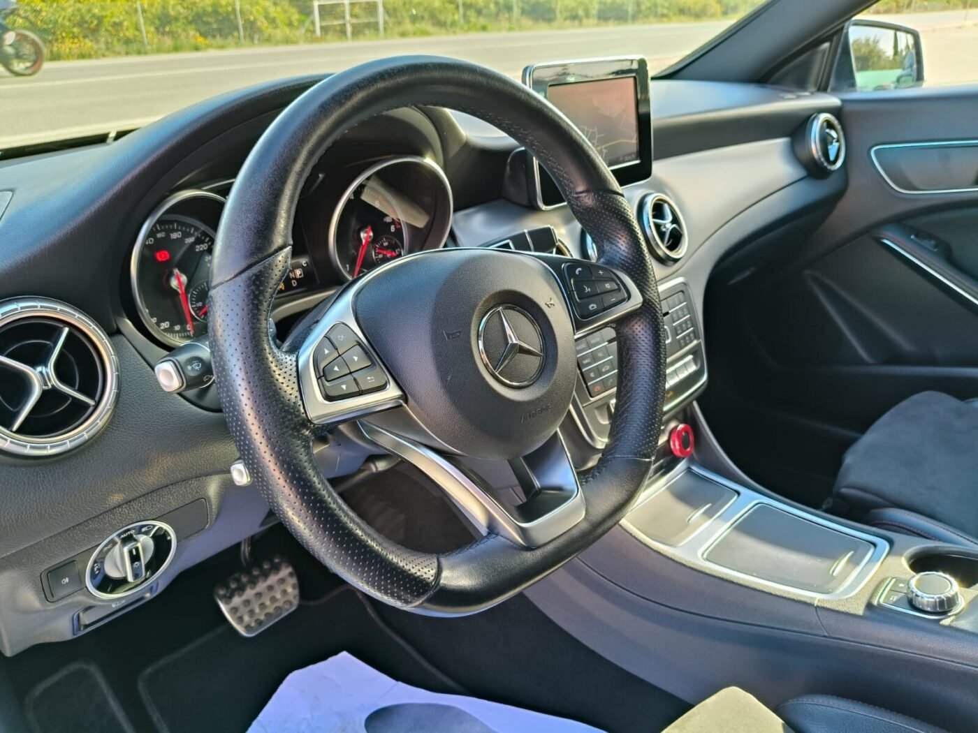 MERCEDES-BENZ CLA Shooting Brake 200 Diesel motor 2.2