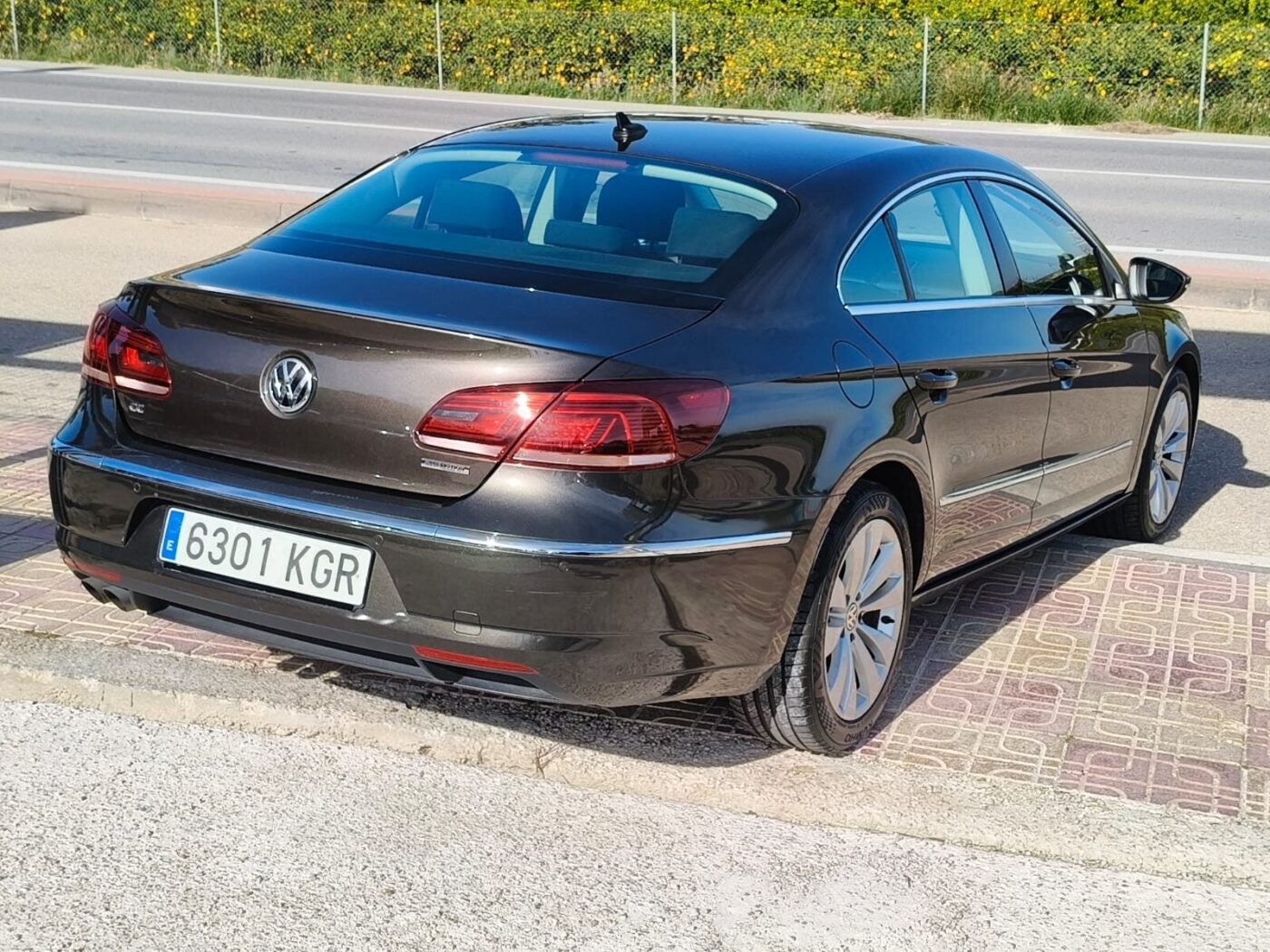 VOLKSWAGEN Passat 2.0 CC 