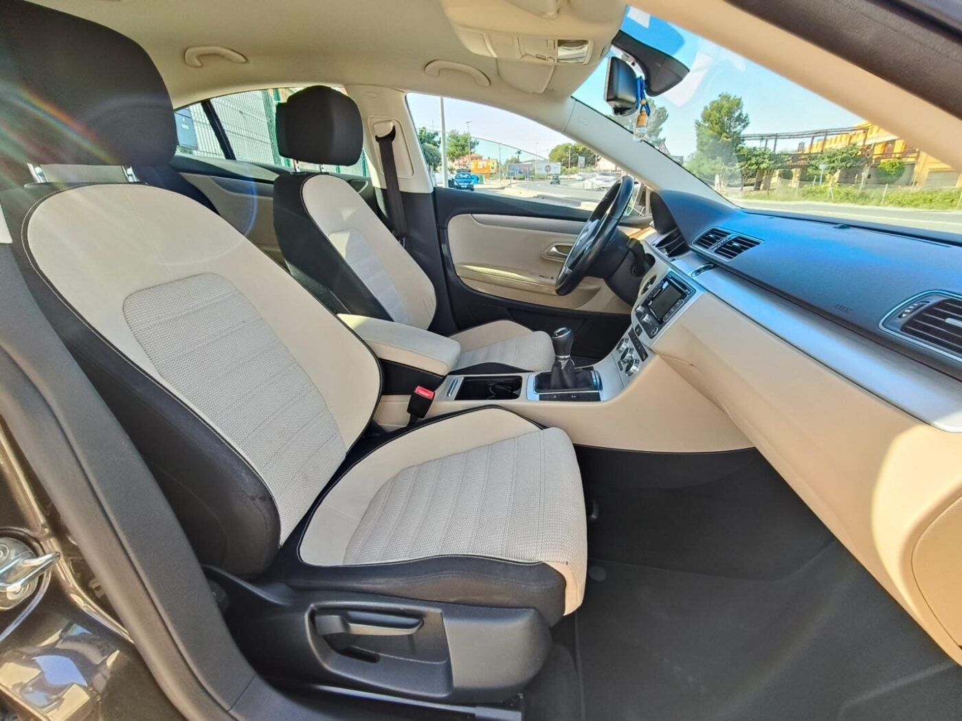 VOLKSWAGEN Passat 2.0 CC 