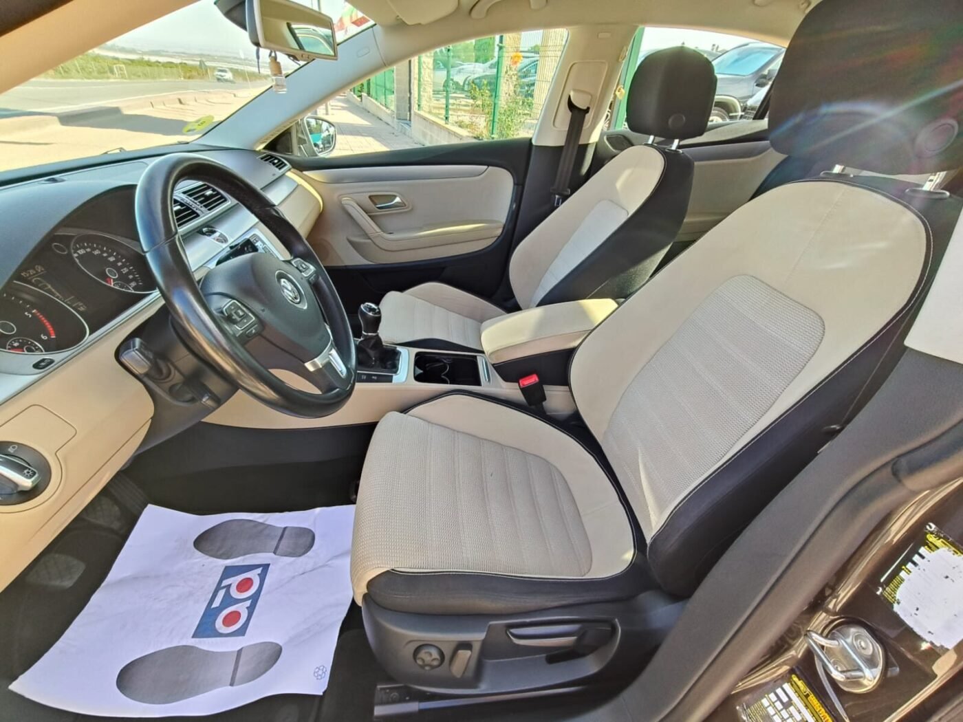 VOLKSWAGEN Passat 2.0 CC 