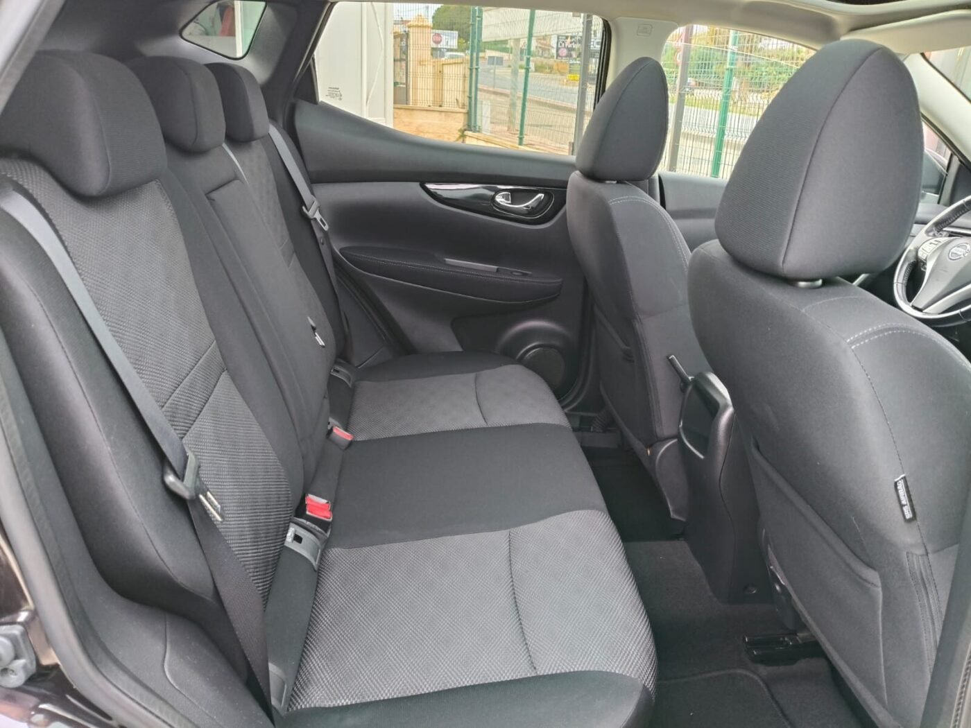 NISSAN Qashqai 1.5 Diésel 