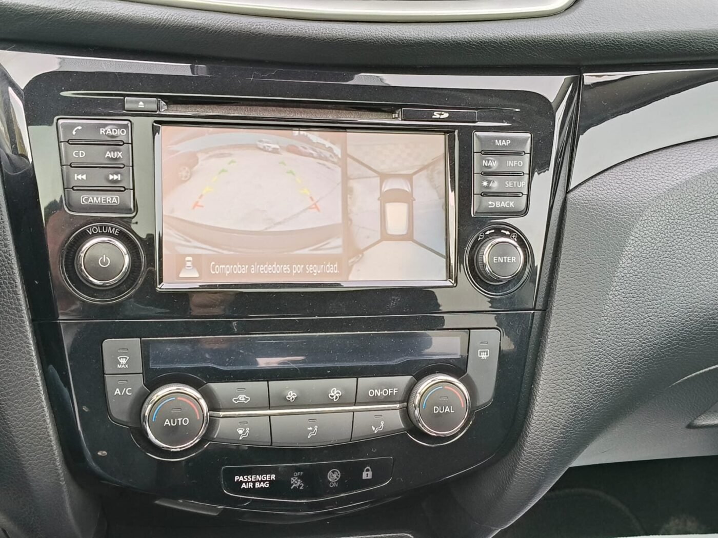 NISSAN Qashqai 1.5 Diésel 