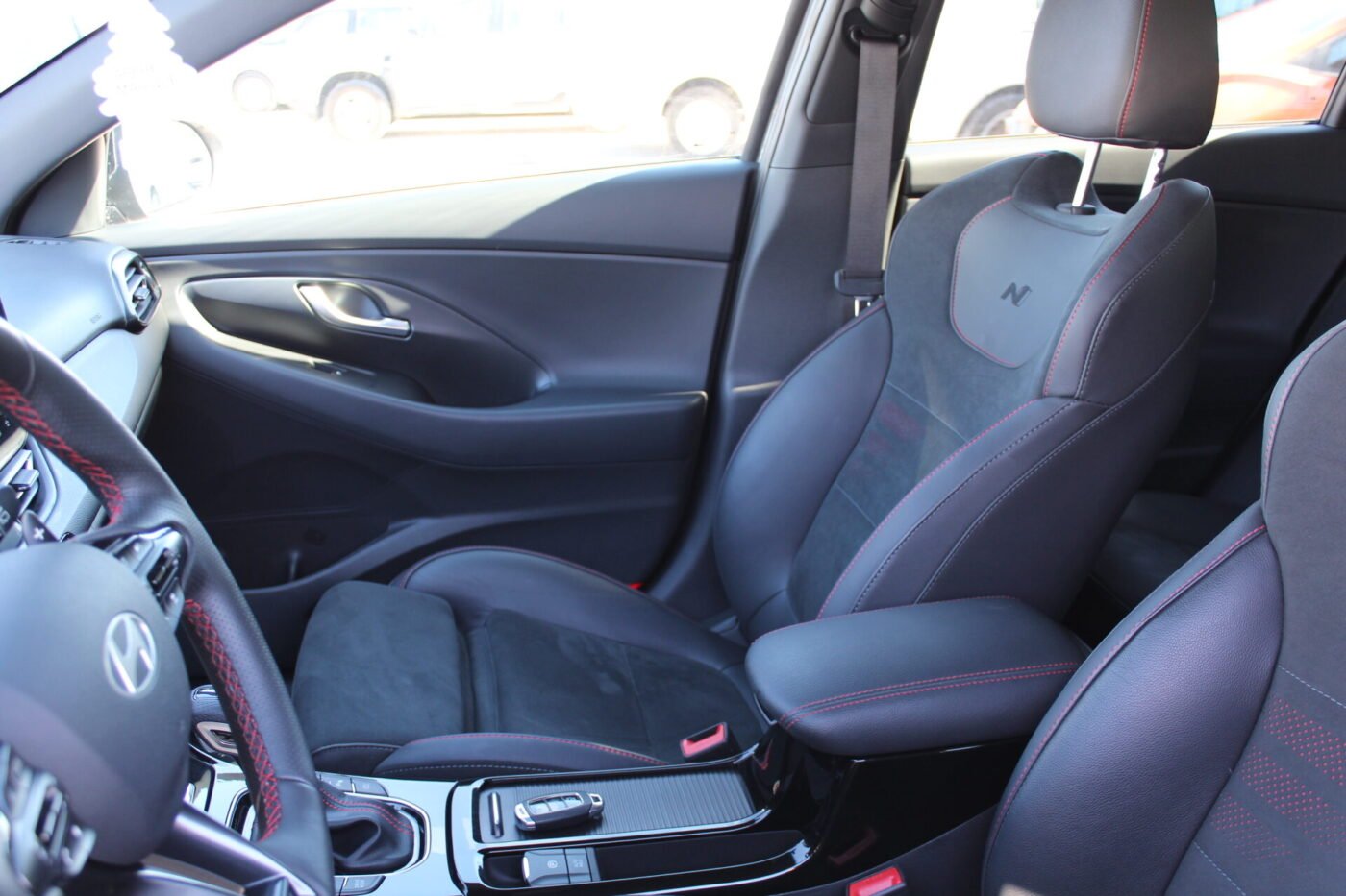 HYUNDAI 1.5 Gasolina-Petrol Mild-hybrid 