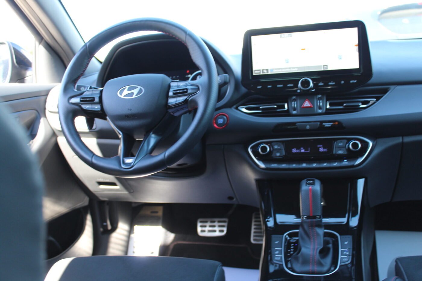HYUNDAI 1.5 Gasolina-Petrol Mild-hybrid 