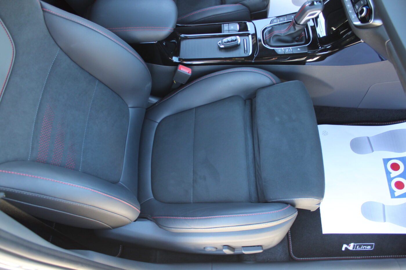 HYUNDAI 1.5 Gasolina-Petrol Mild-hybrid 