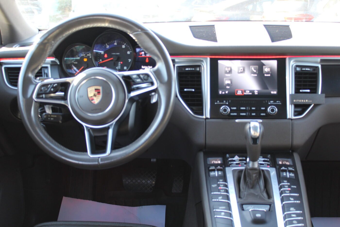 PORSCHE Macan 2.0 Gasolina-Petrol 