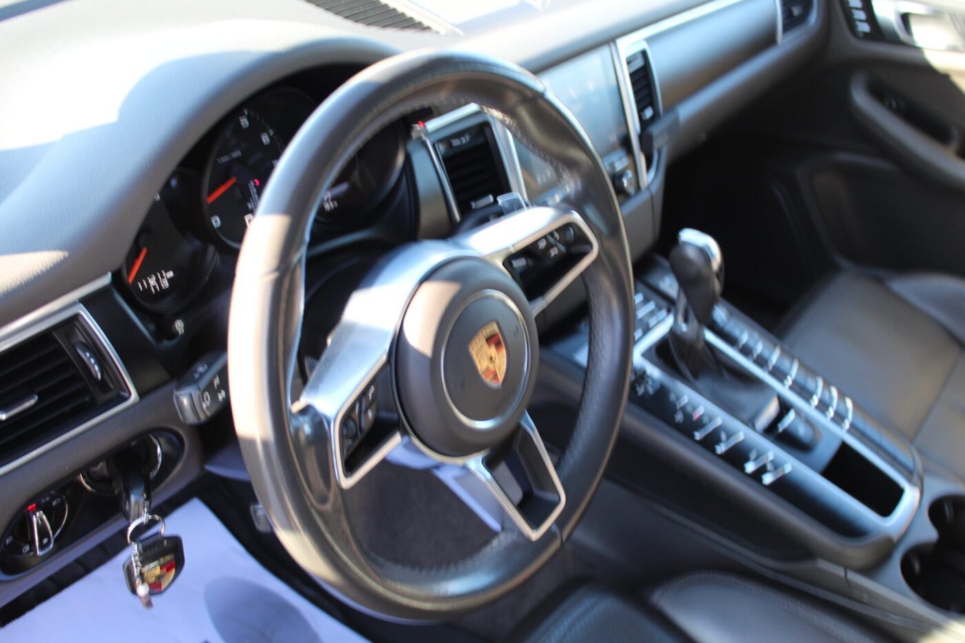 PORSCHE Macan 2.0 Gasolina-Petrol 