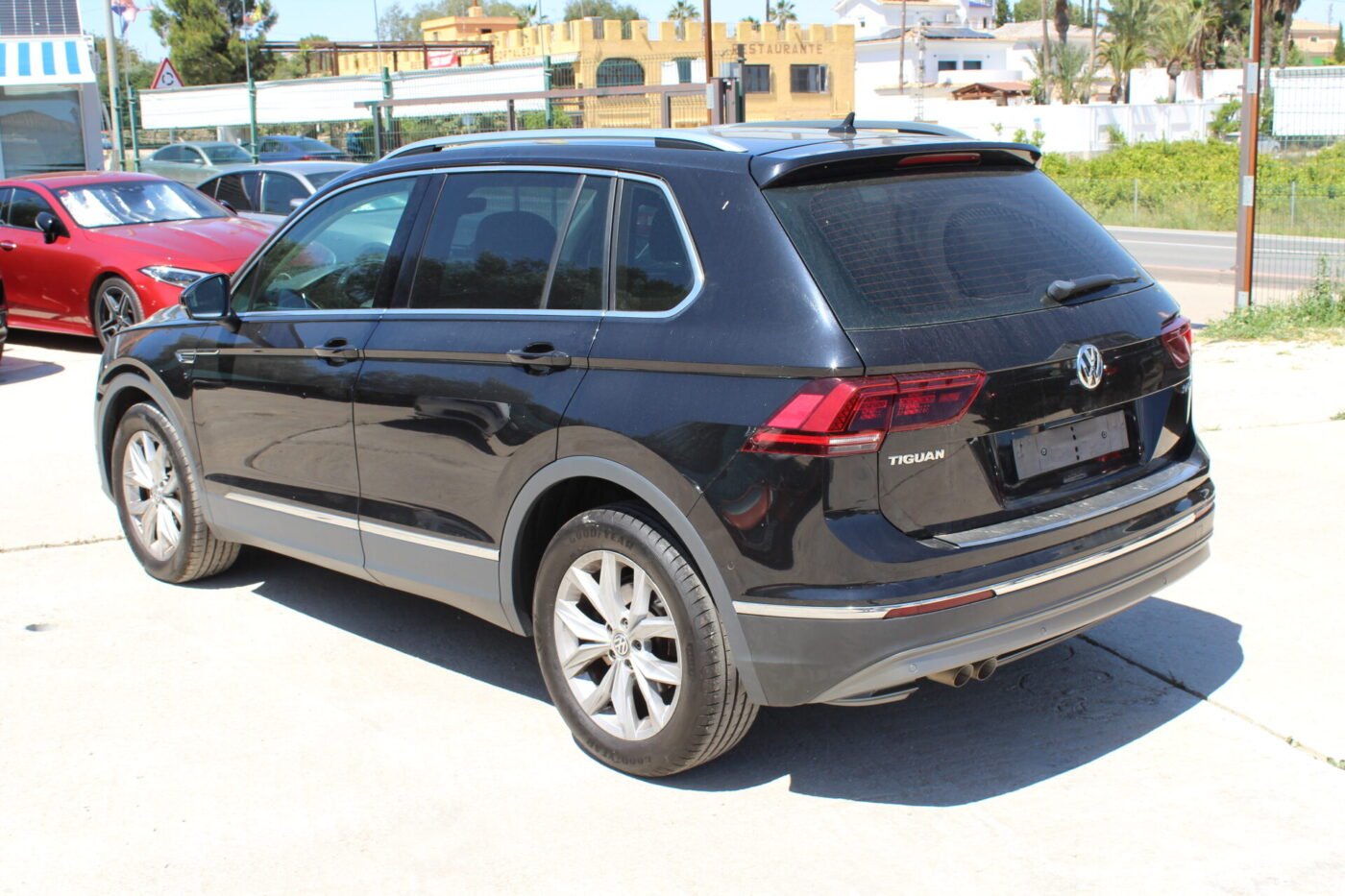 VOLKSWAGEN Tiguan 2.0 Diesel Automático 