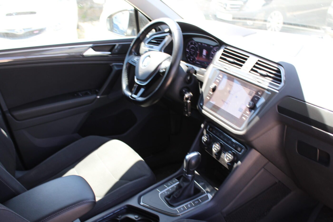 VOLKSWAGEN Tiguan 2.0 Diesel Automático 